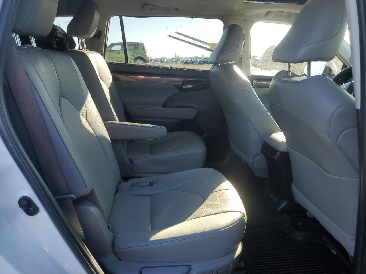 2023 TOYOTA HIGHLANDER L VIN:5TDKDRBH0PS004416