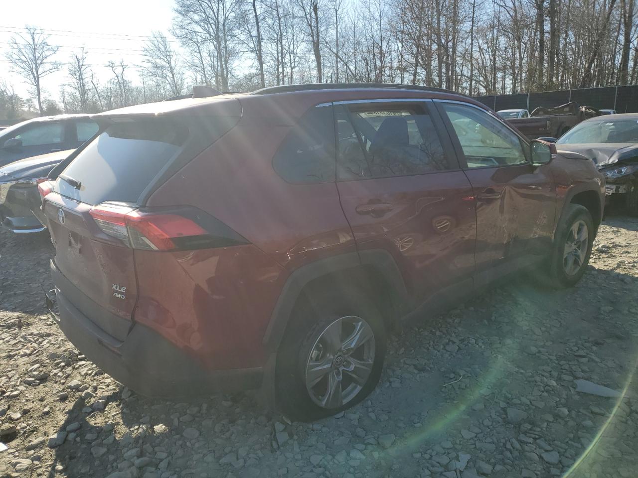 2024 TOYOTA RAV4 XLE VIN:2T3P1RFV8RW411027