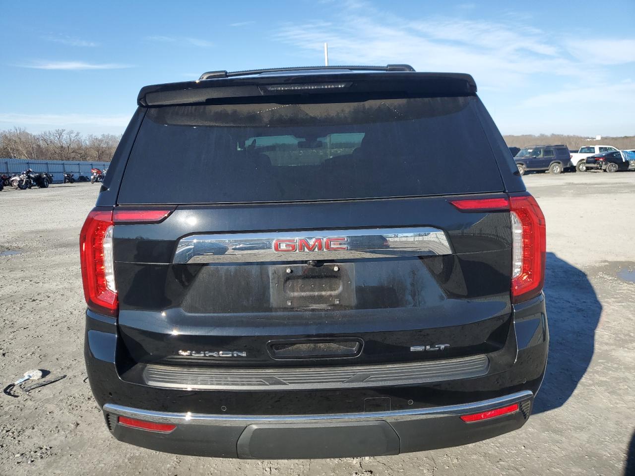 2022 GMC YUKON SLT VIN:1GKS2BKD1NR148972