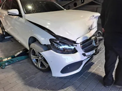 2016 Mercedes-Benz E 300 WDDZF4KB5HA121193 VIN:WDDZF4KB5HA121193