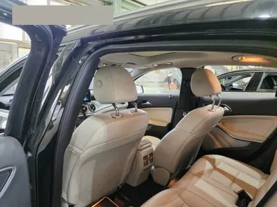 2019 Mercedes-Benz GLA 220 VIN: