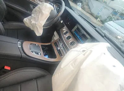 2021 Mercedes-Benz E 300 VIN: