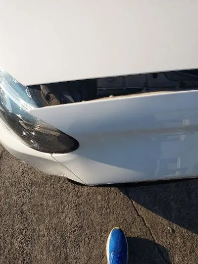 2015 Mercedes-Benz C 200 VIN: