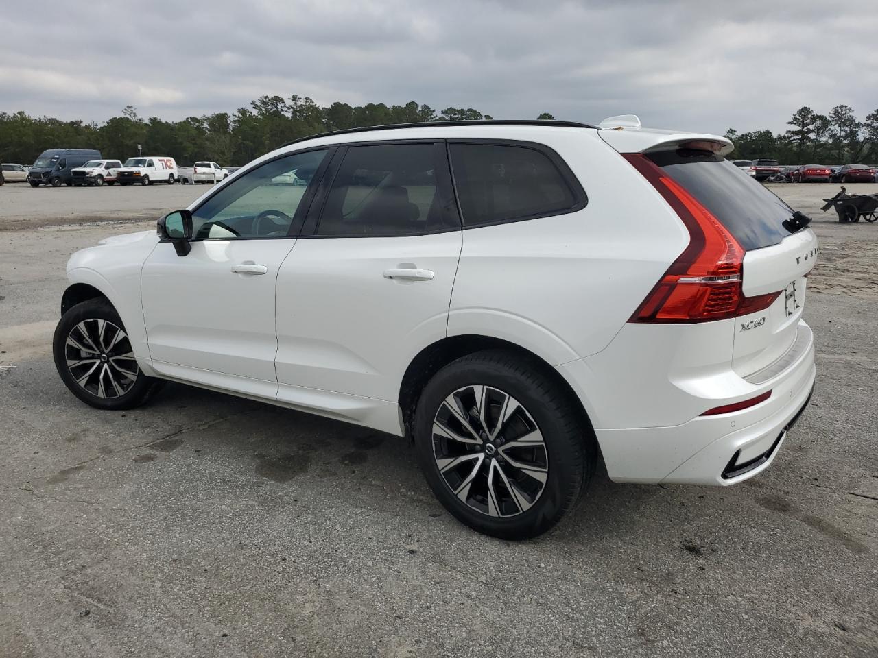 2024 VOLVO XC60 CORE VIN:YV4L12RK8R1714019