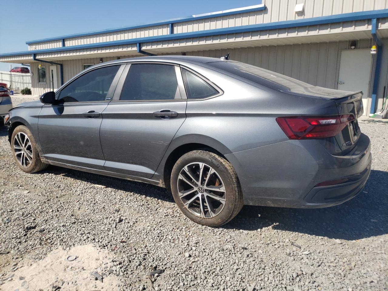 2023 VOLKSWAGEN JETTA SPORT VIN:3VWBM7BU1PM056698