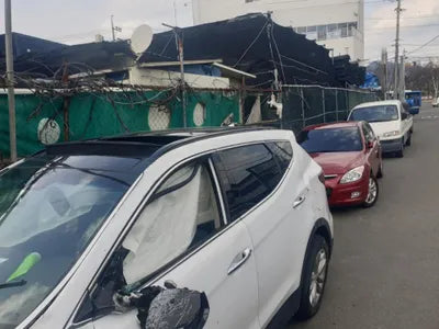 2017 Hyundai Santa FE KMHSW81UBJU834712 VIN:KMHSW81UBJU834712