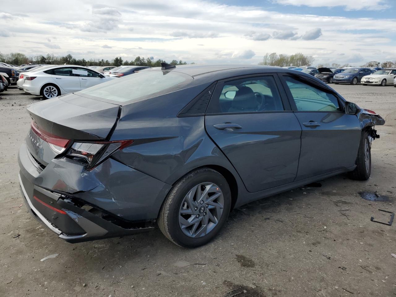 2024 HYUNDAI ELANTRA SEL VIN:KMHLM4DG2RU719929