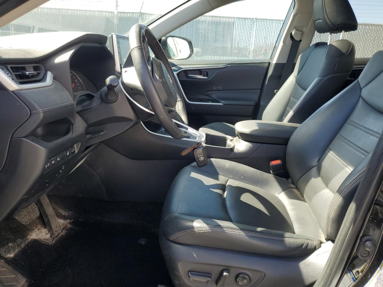 2022 TOYOTA RAV4 XLE VIN:2T3R1RFV3NC259162