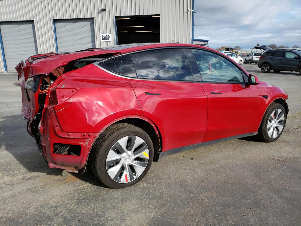 2022 TESLA MODEL Y  VIN:7SAYGDEE8NF562007