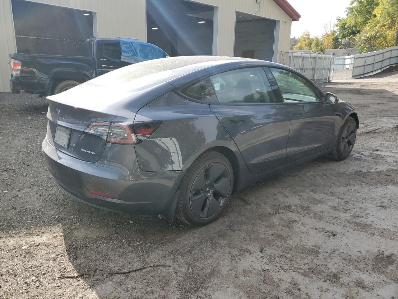 2022 TESLA MODEL 3  VIN:5YJ3E1EB5NF266606
