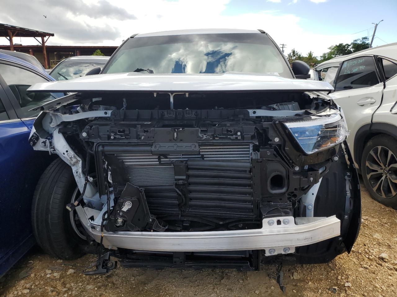 2024 FORD EXPLORER  VIN:1FMSK8BH4RGA51277