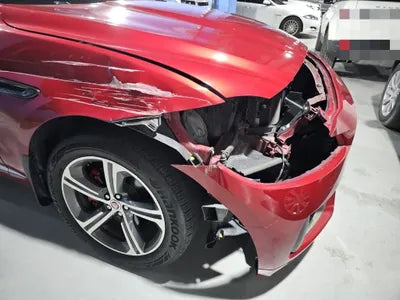 2016 Jaguar F-Pace VIN: