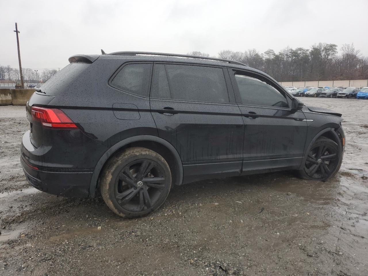 2023 VOLKSWAGEN TIGUAN SE R-LINE BLACK VIN:3VVCB7AX4PM075045