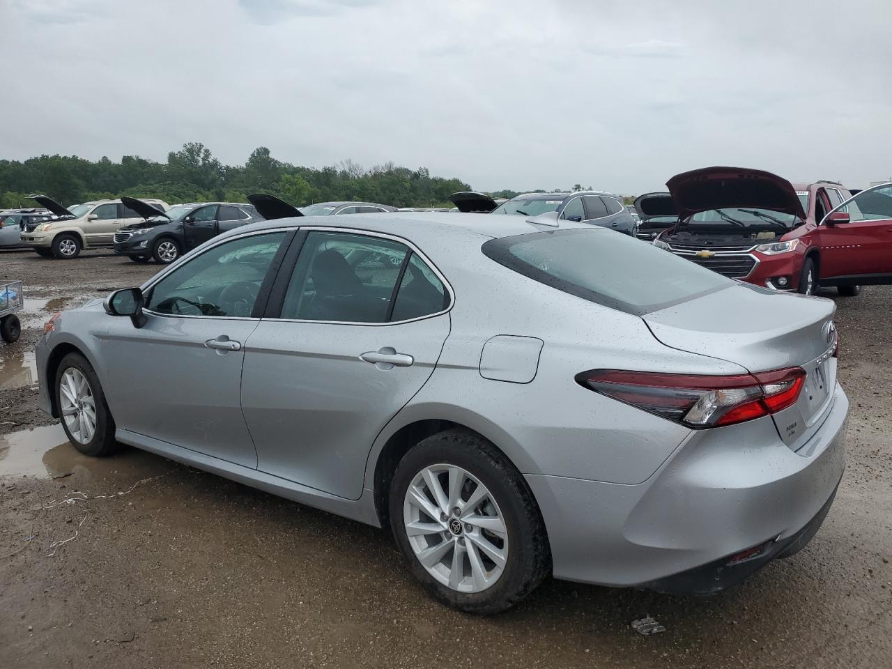 2022 TOYOTA CAMRY LE VIN:4T1R11BKXNU047850