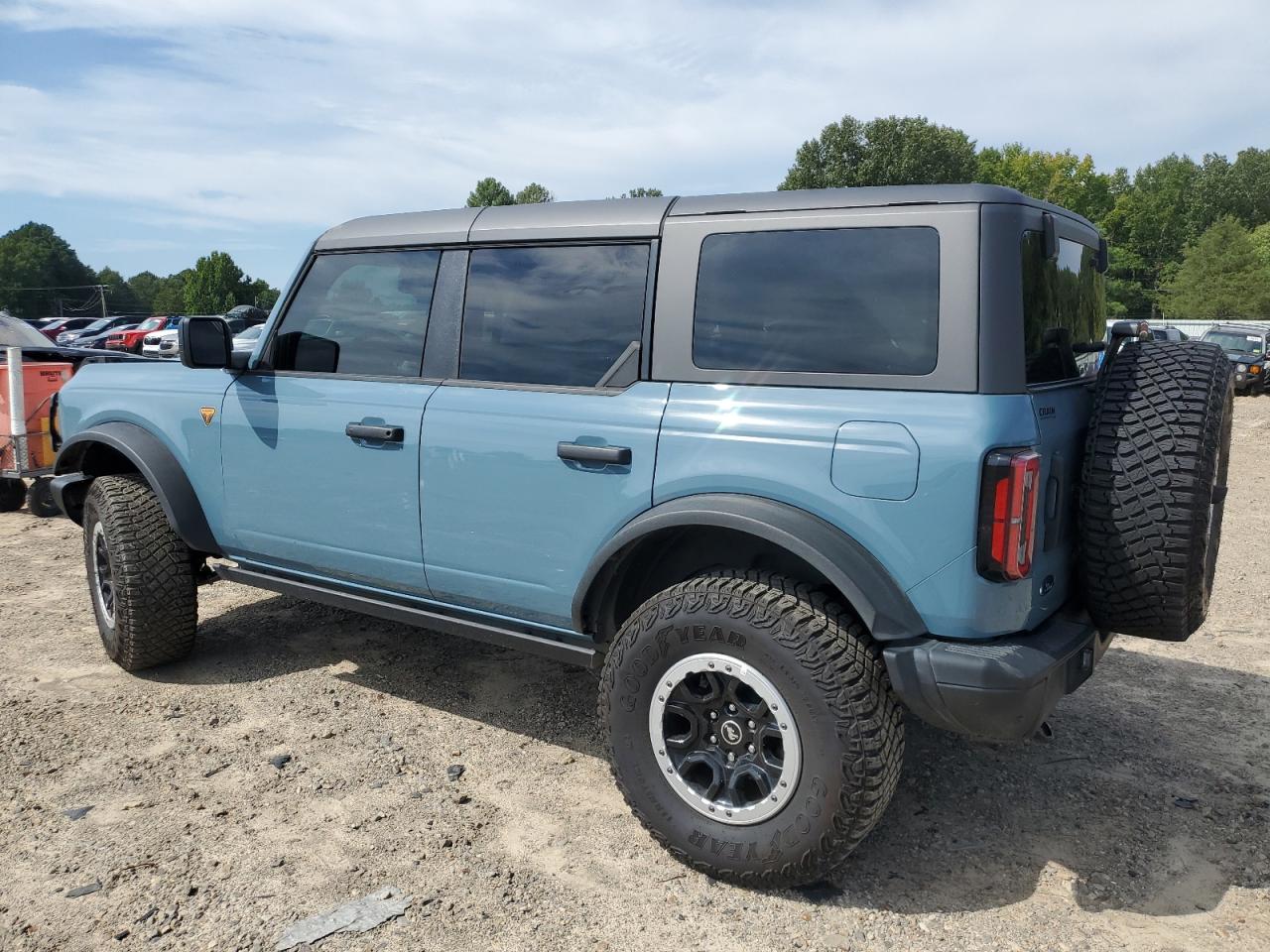 2023 FORD BRONCO BASE VIN:1FMEE5DH8PLB94303