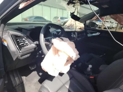 2022 Audi e-tron WAUZZZFZ4NP043372 VIN:WAUZZZFZ4NP043372