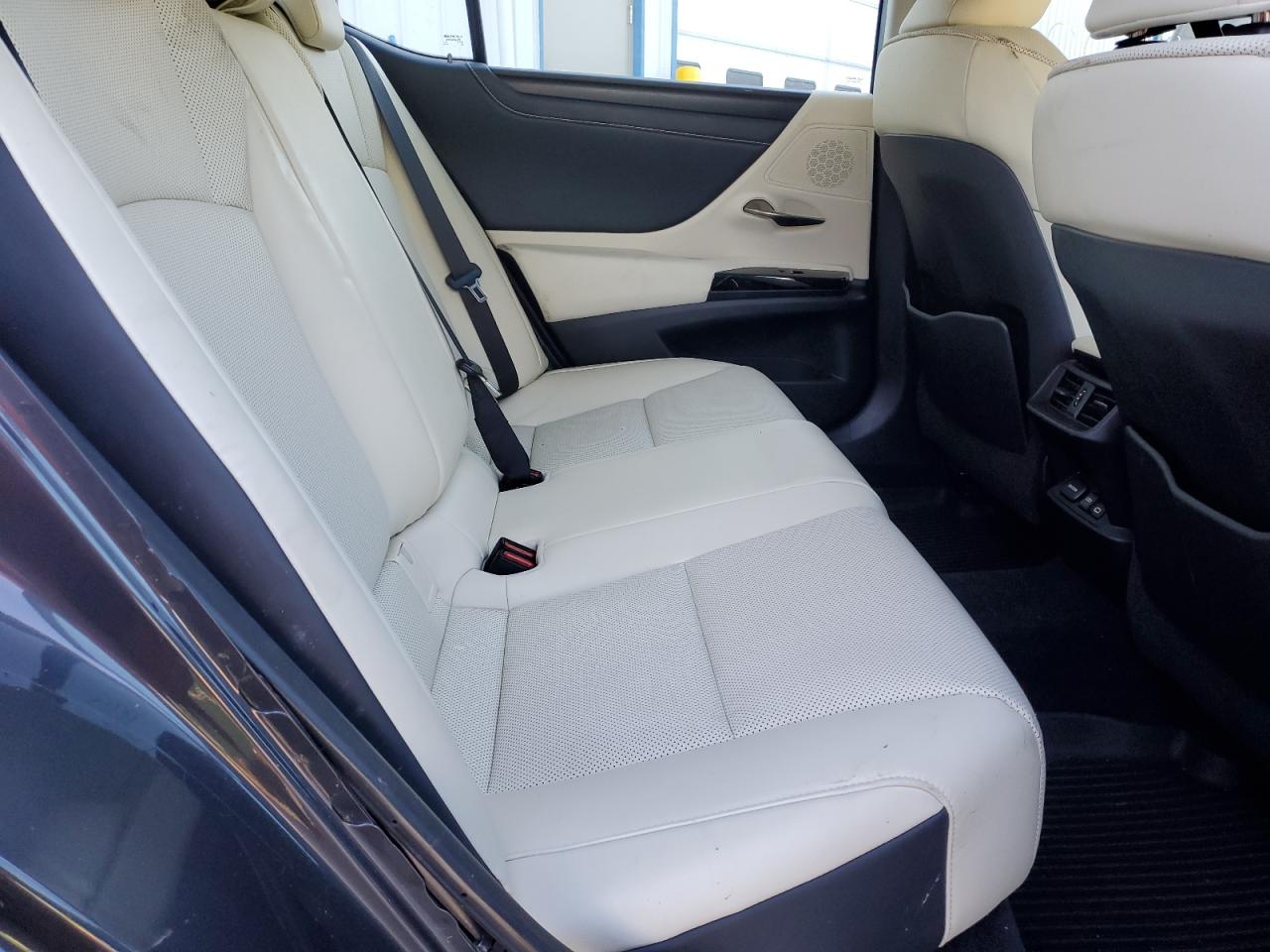 2022 LEXUS ES 350 BASE VIN:58ADZ1B10NU110988