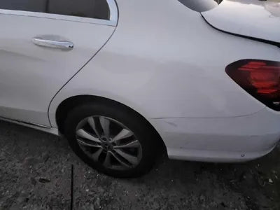 2019 Mercedes-Benz C 220 VIN: