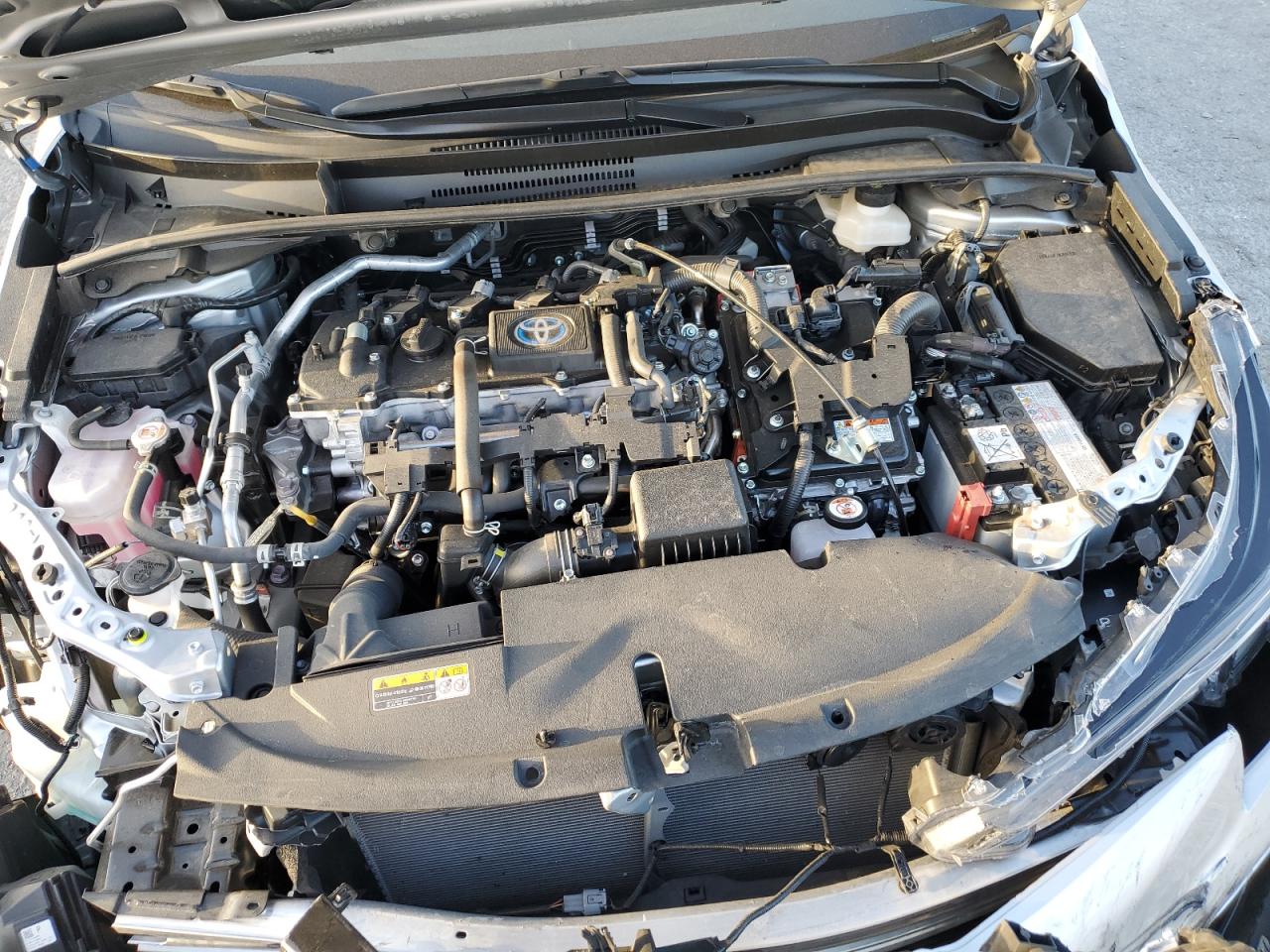 2024 TOYOTA COROLLA LE VIN:JTDBCMFE7R3038587