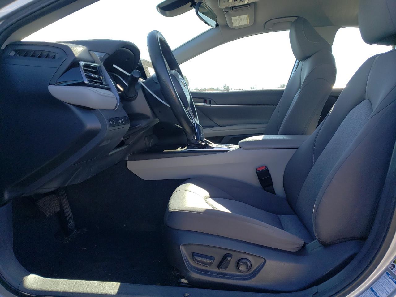 2022 TOYOTA CAMRY LE VIN:4T1C11BKXNU065254