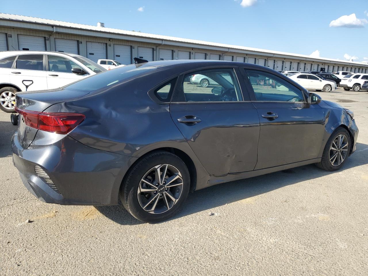 2023 KIA FORTE LX VIN:3KPF24AD2PE623313