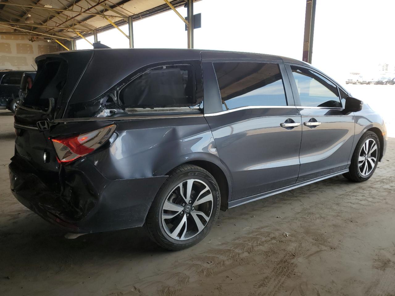 2022 HONDA ODYSSEY TOURING VIN:5FNRL6H89NB026813