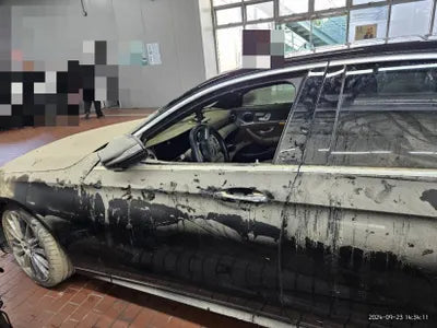 2017 Mercedes-Benz E 300 VIN: