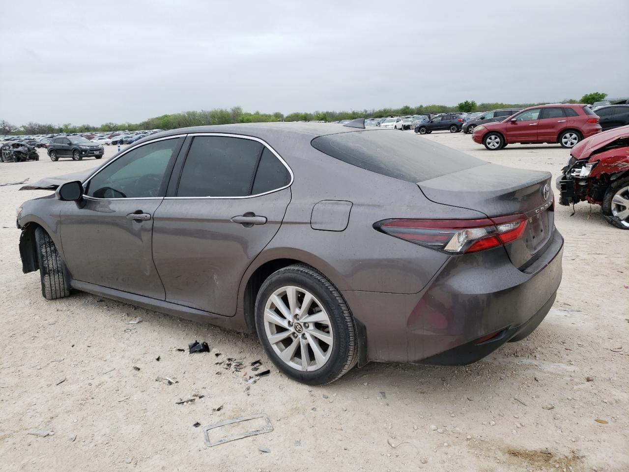 2022 TOYOTA CAMRY LE VIN:4T1C11AK4NU685230