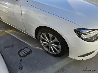 2017 Mercedes-Benz E 220 WDDZF0EB0HA171701 VIN:WDDZF0EB0HA171701