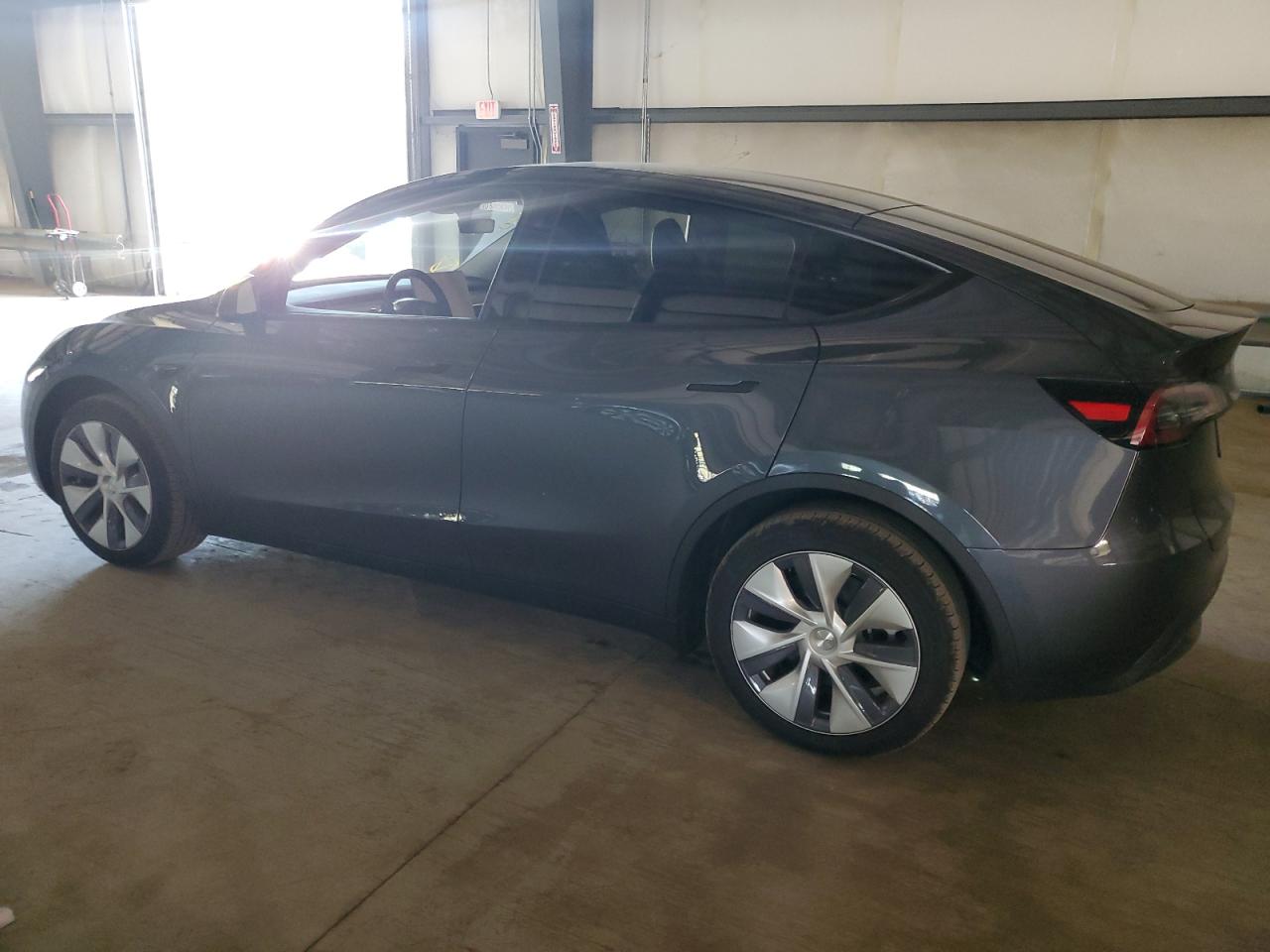 2023 TESLA MODEL Y  VIN:7SAYGDED1PF933597