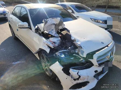 2015 Mercedes-Benz E 250 VIN: