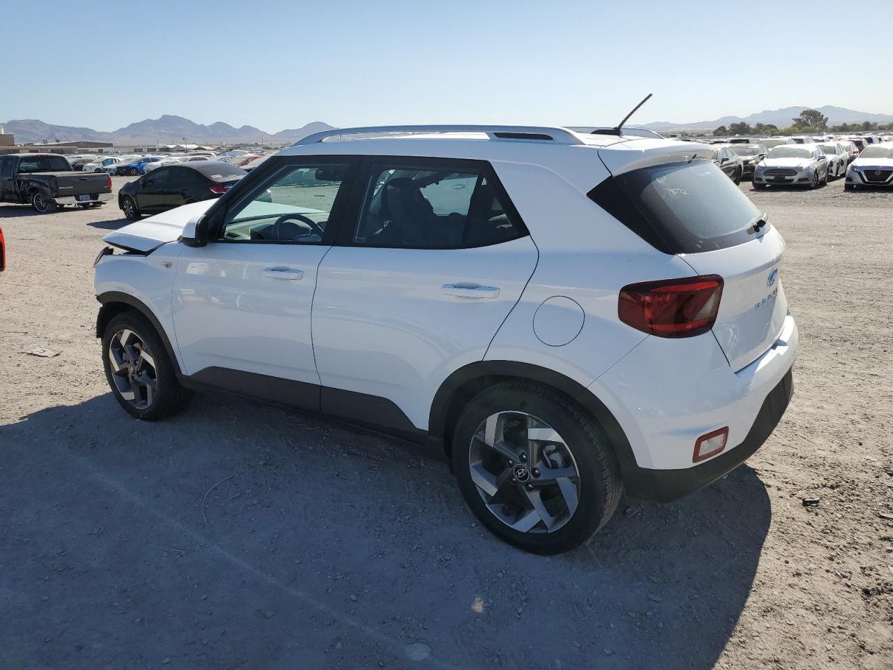 2023 HYUNDAI VENUE SEL VIN:KMHRC8A32PU240882