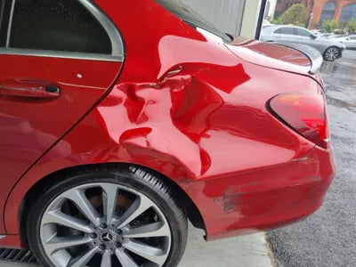 2018 Mercedes-Benz C 200 VIN: