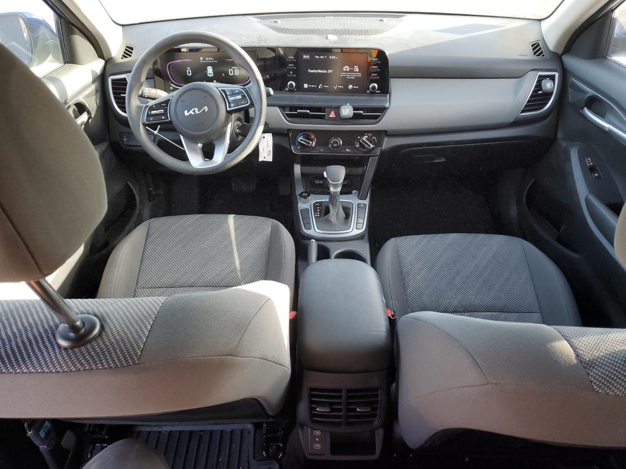 2024 KIA SELTOS LX VIN:KNDEPCAAXR7523847