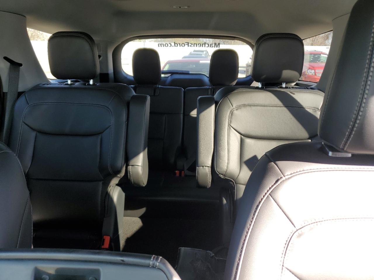 2024 FORD EXPLORER XLT VIN:1FMSK8DH2RGA20056