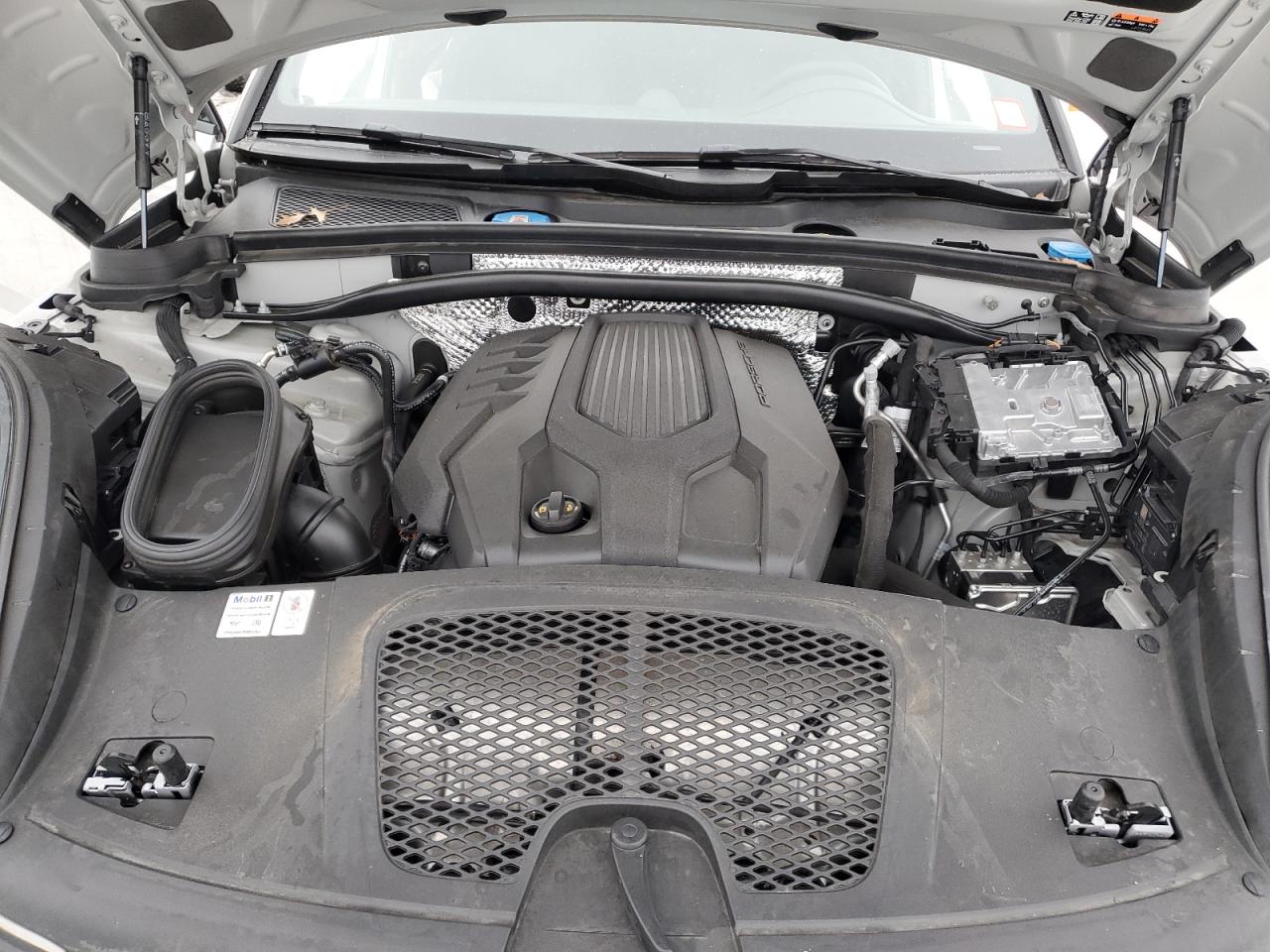 2024 PORSCHE MACAN BASE VIN:WP1AA2A50RLB08474