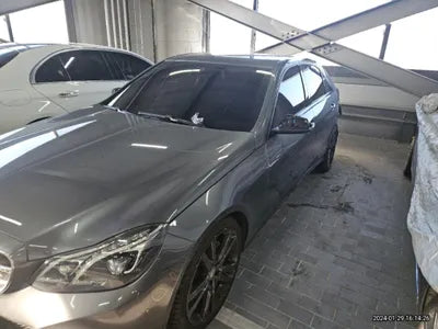 2015 Mercedes-Benz E 220 VIN: