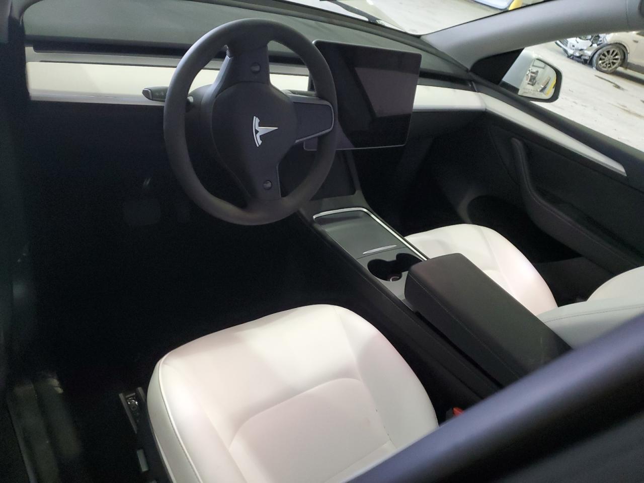 2023 TESLA MODEL Y  VIN:7SAYGAEE7PF904368