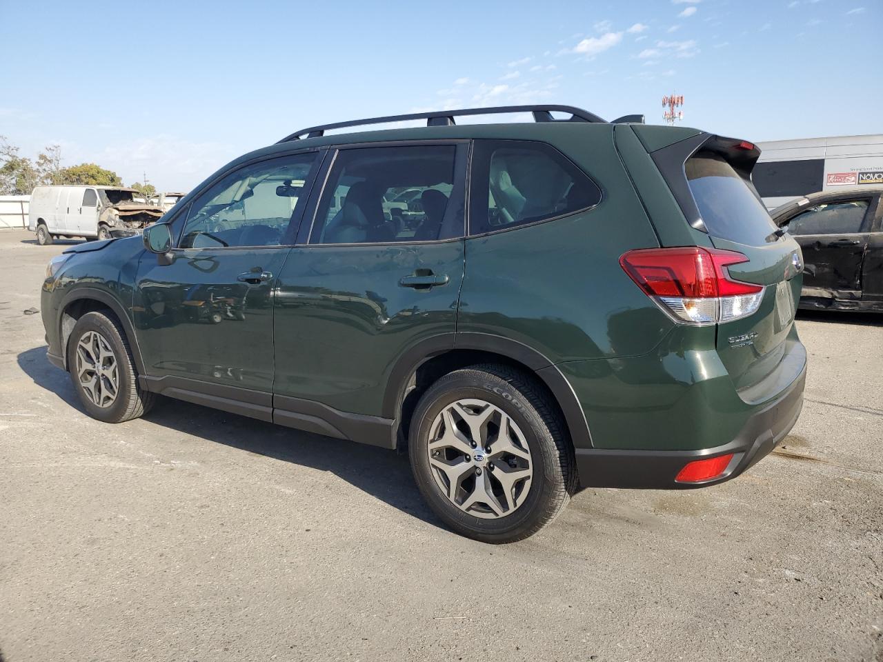 2023 SUBARU FORESTER PREMIUM VIN:JF2SKAEC6PH423352