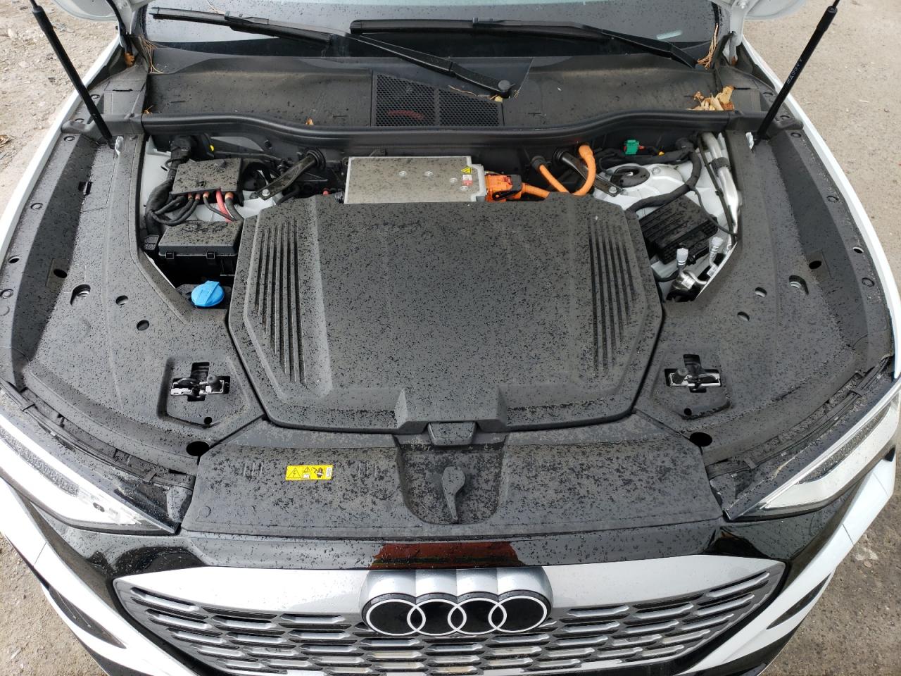 2024 AUDI Q8 E-TRON SPORTBACK PREMIUM PLUS VIN:WA1CAAGEXRB024450