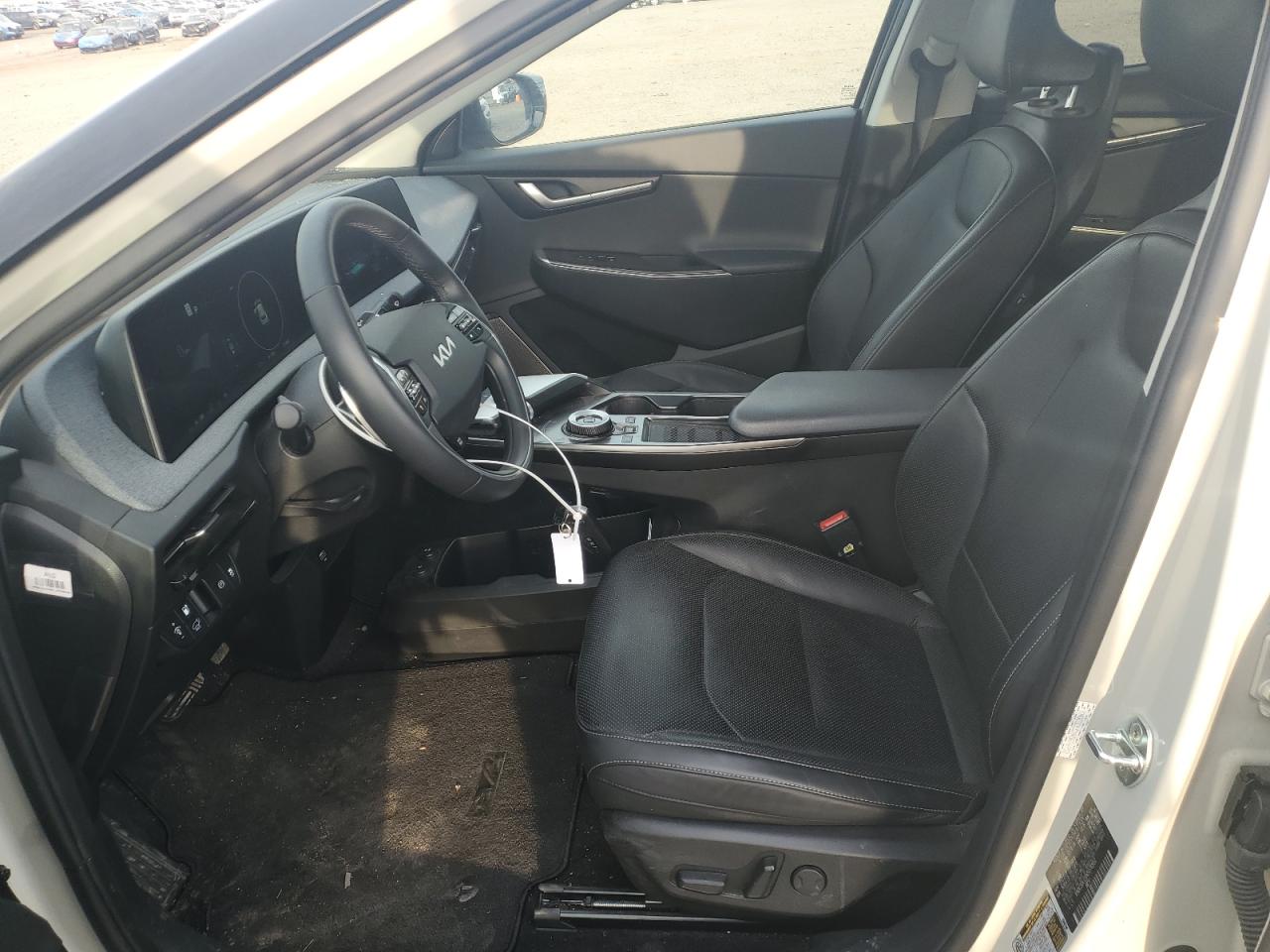 2022 KIA EV6 LIGHT VIN:KNDC3DLCXN5076952