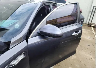 2016 Kia K5 KNAGS416BGA082404 VIN:KNAGS416BGA082404