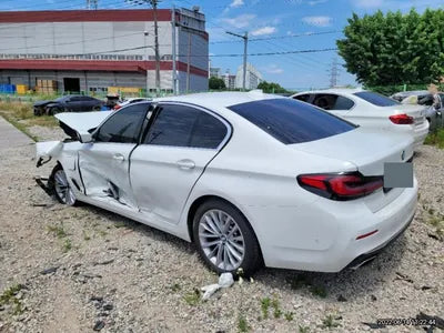 2021 BMW 530 WBA51AG03MCG30811 VIN:WBA51AG03MCG30811
