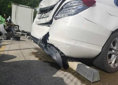 2016 Mercedes-Benz C 200 032KMWDDWF4CB4GF3 VIN:032KMWDDWF4CB4GF3