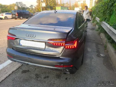 2021 Audi A6 WAUZZZF25MN096918 VIN:WAUZZZF25MN096918