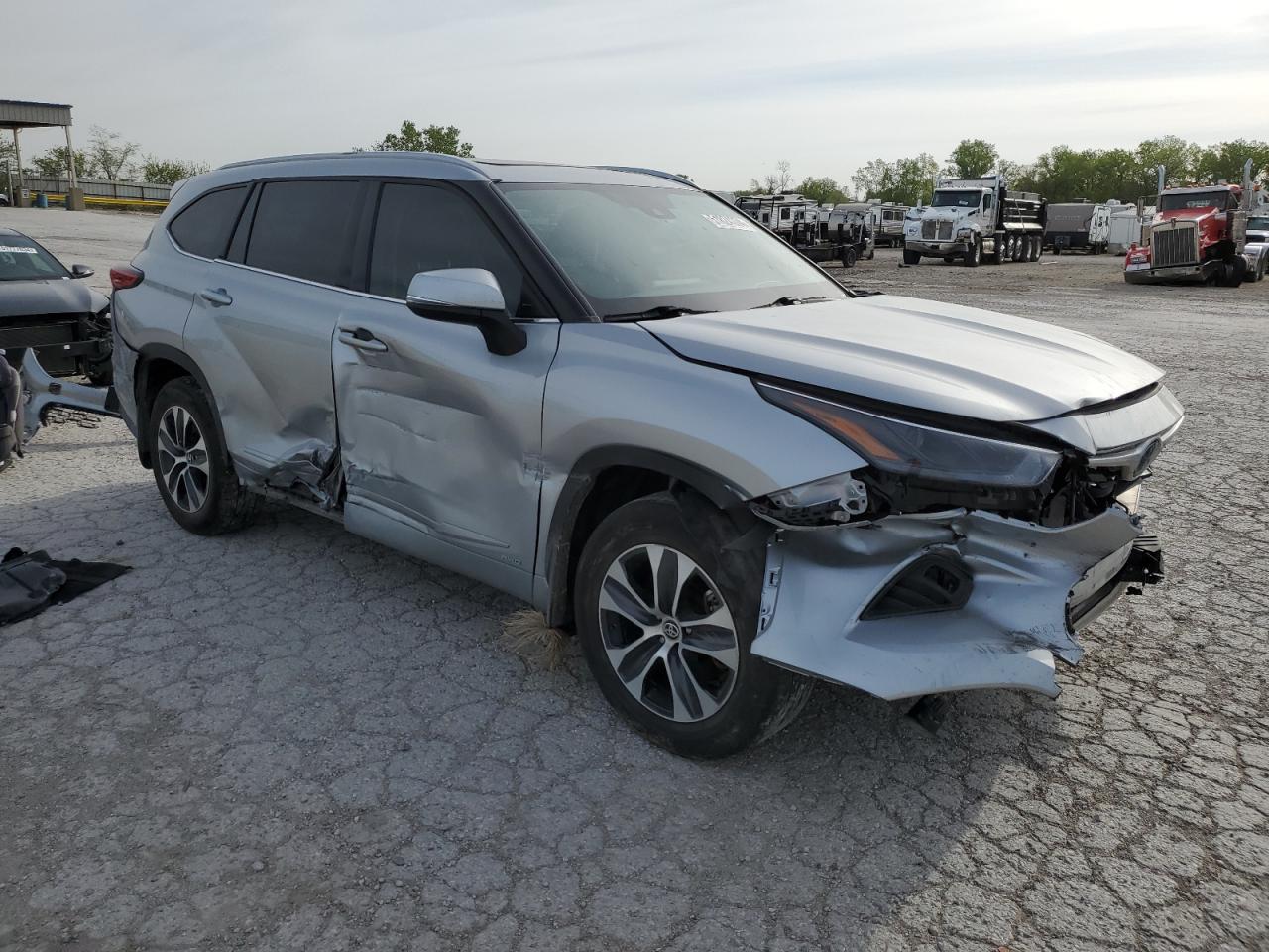 2022 TOYOTA HIGHLANDER HYBRID XLE VIN:5TDGBRCH5NS538695