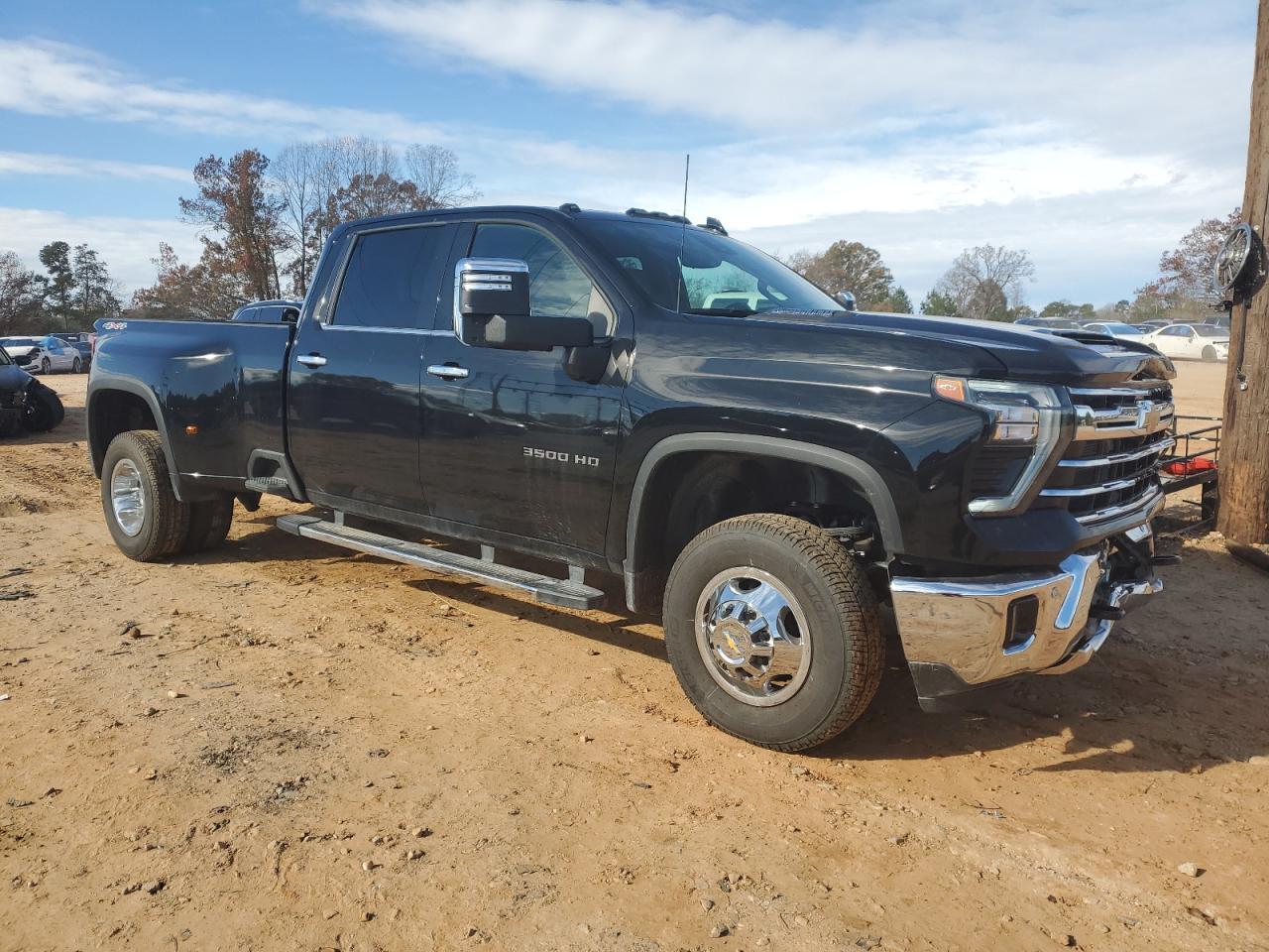 2024 CHEVROLET SILVERADO K3500 LTZ VIN:1GC4YUEY0RF270095