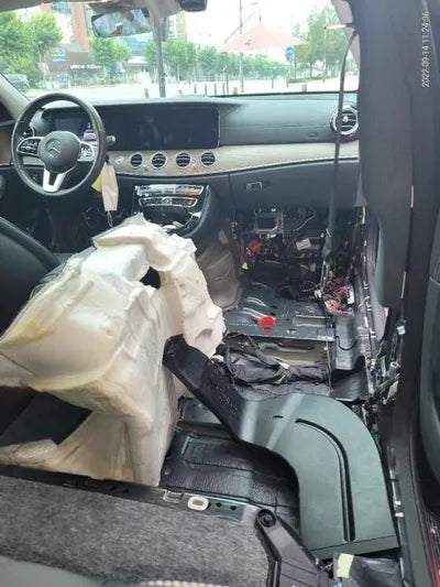 2020 Mercedes-Benz E 300 W1KZF4KB6LA857875 VIN:W1KZF4KB6LA857875