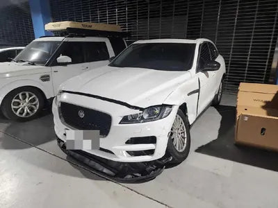 2017 Jaguar F-Pace VIN: