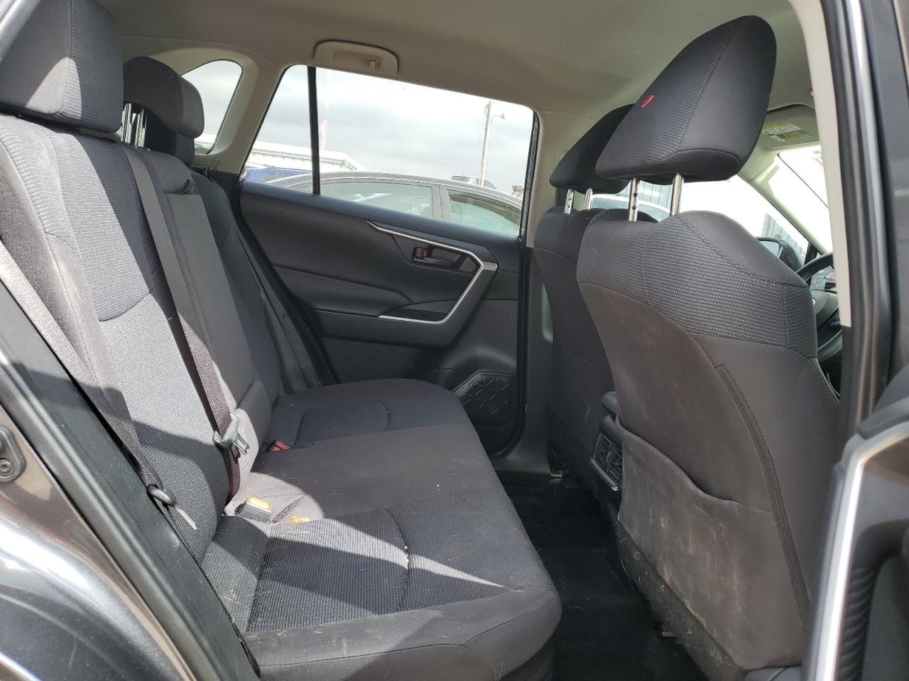 2023 TOYOTA RAV4 LE VIN:JTMLWRFV2PD193290